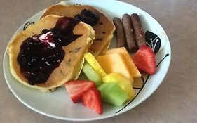 Vintage Merlot Bed And Breakfast